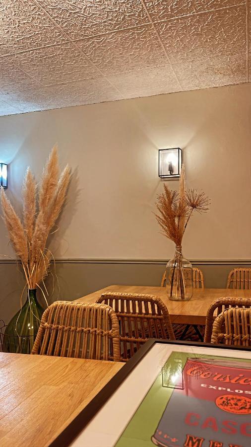 Hotel Restaurant La Caravelle Сарі-Соленцара Екстер'єр фото